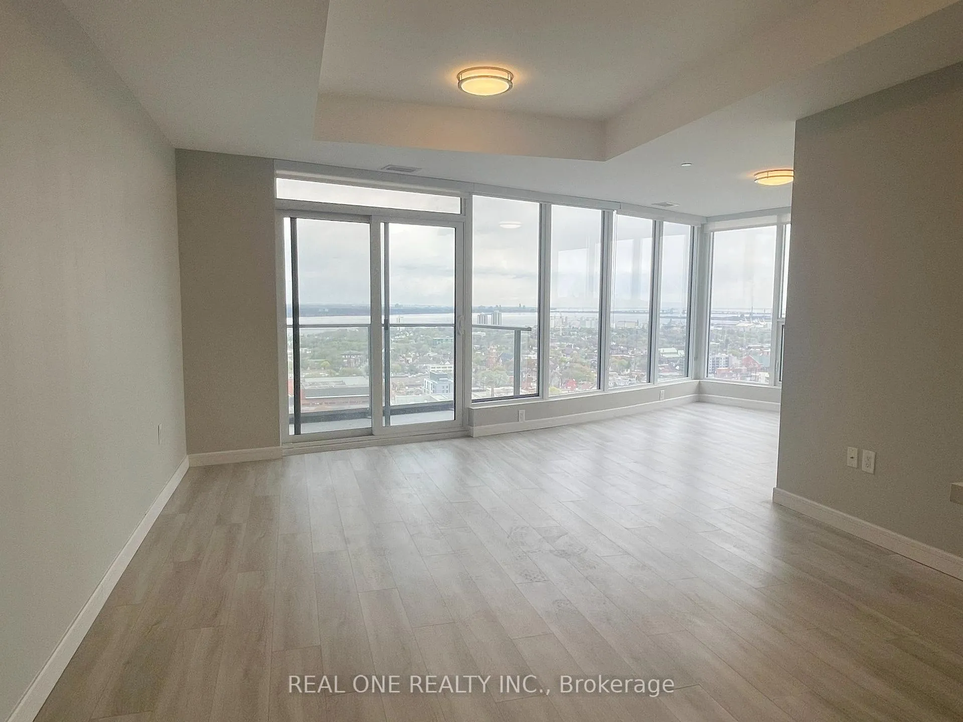 Photo 9 of Unit 2504, 20 George Street, Hamilton, Central — HOMEH