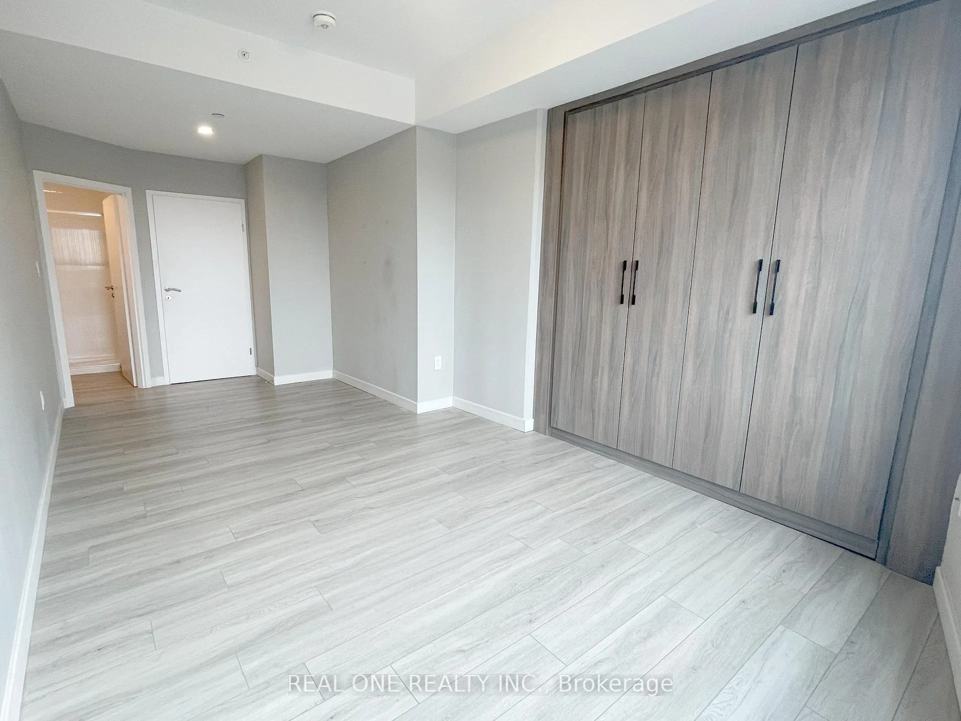 Photo 18 of Unit 2504, 20 George Street, Hamilton, Central — HOMEH