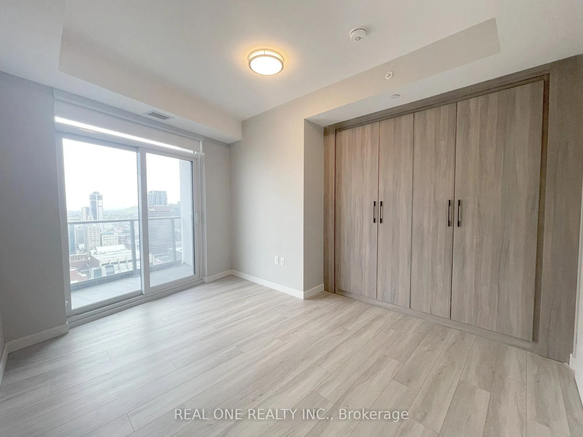 Photo 20 of Unit 2504, 20 George Street, Hamilton, Central — HOMEH