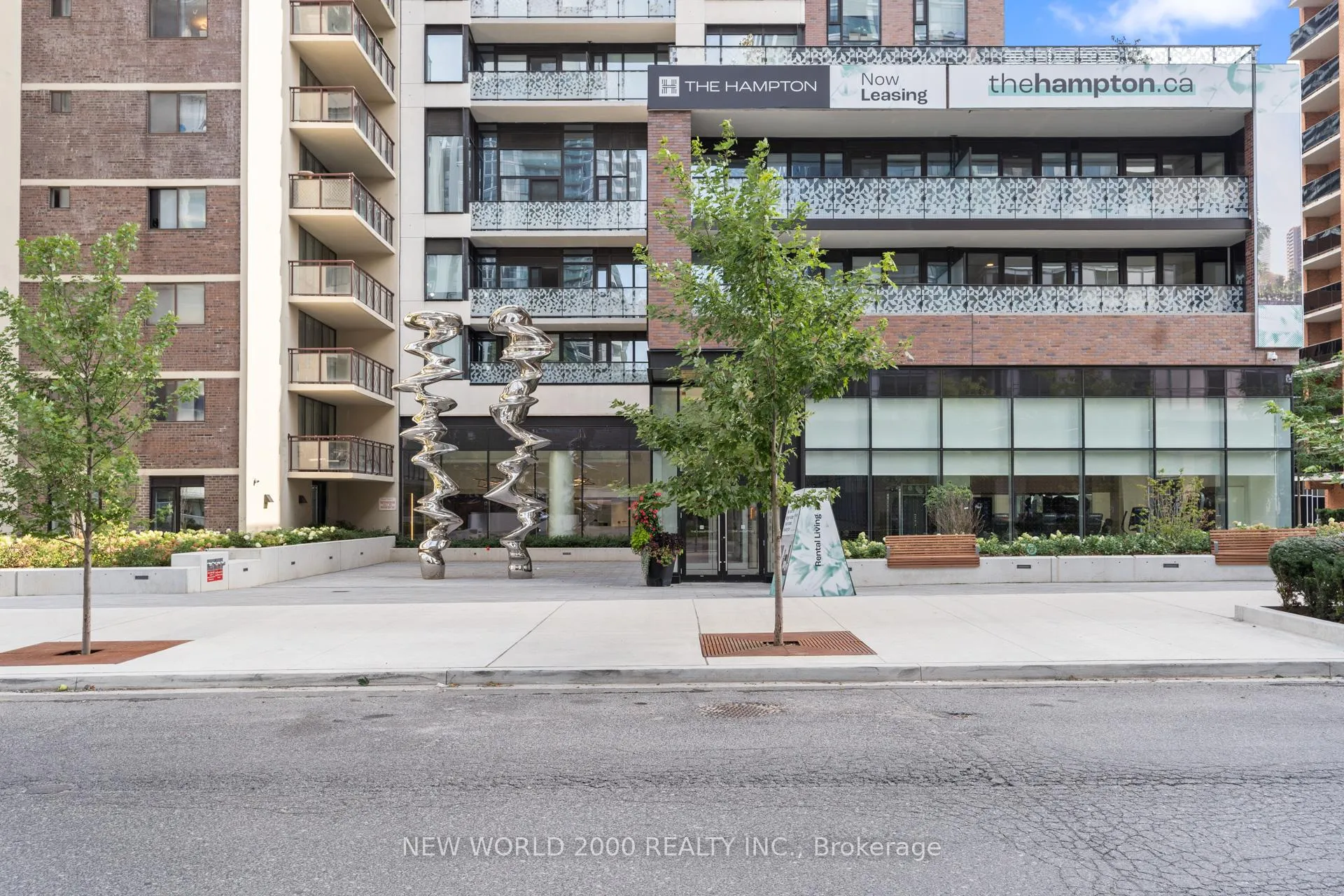 Photo 15 of Unit 1712, 101 Roehampton Avenue, Toronto, Mount Pleasant West — HOMEH