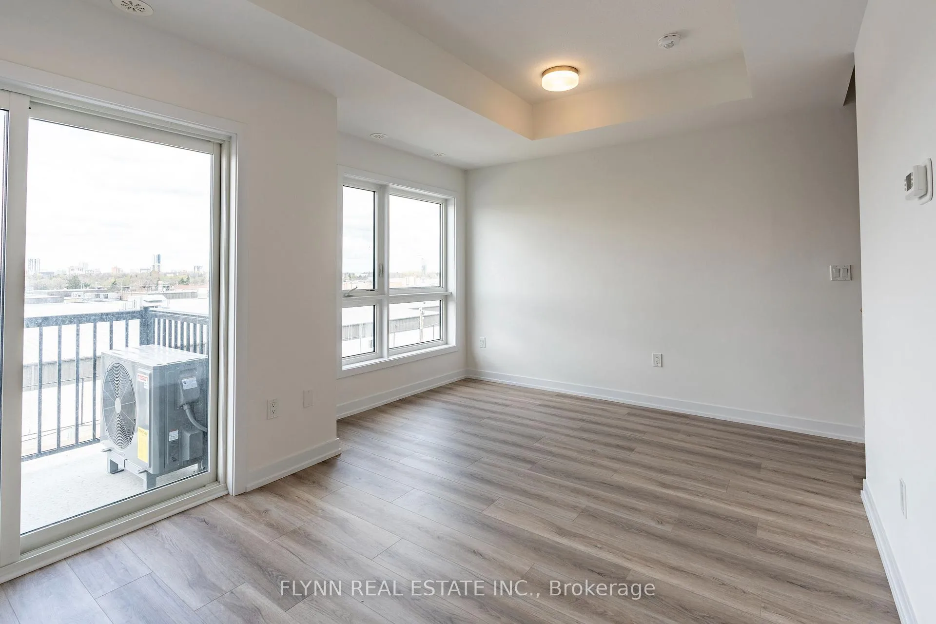 Photo 8 of Unit Q6, 25 Palace Street, Kitchener — HOMEH