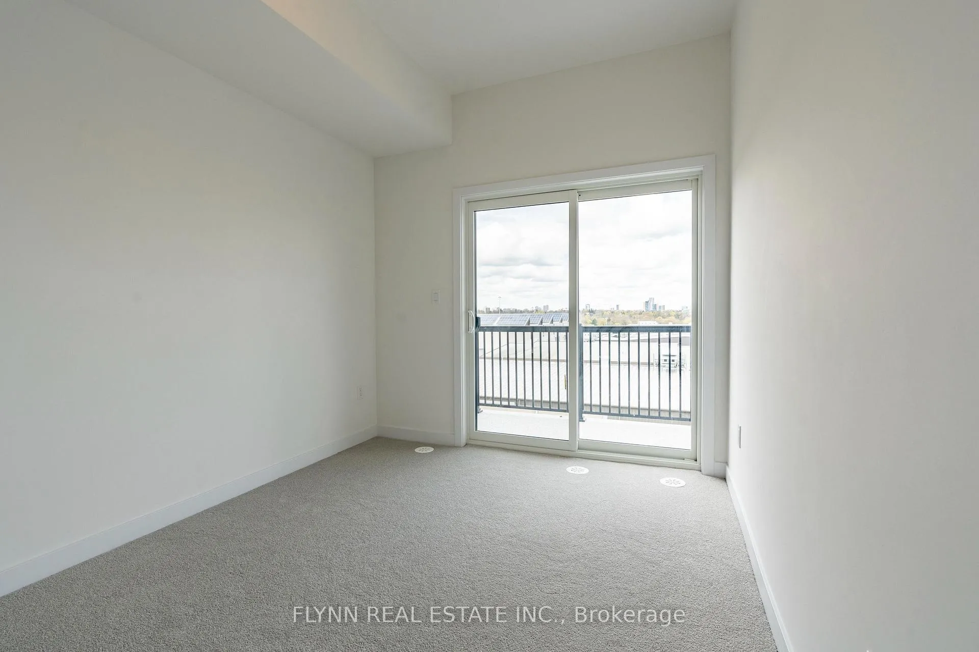 Photo 16 of Unit Q6, 25 Palace Street, Kitchener — HOMEH