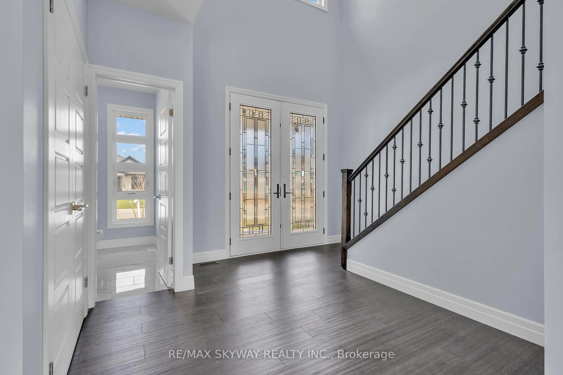 Photo 9 of 176 Foxborough Place, Thames Centre, Thorndale — HOMEH