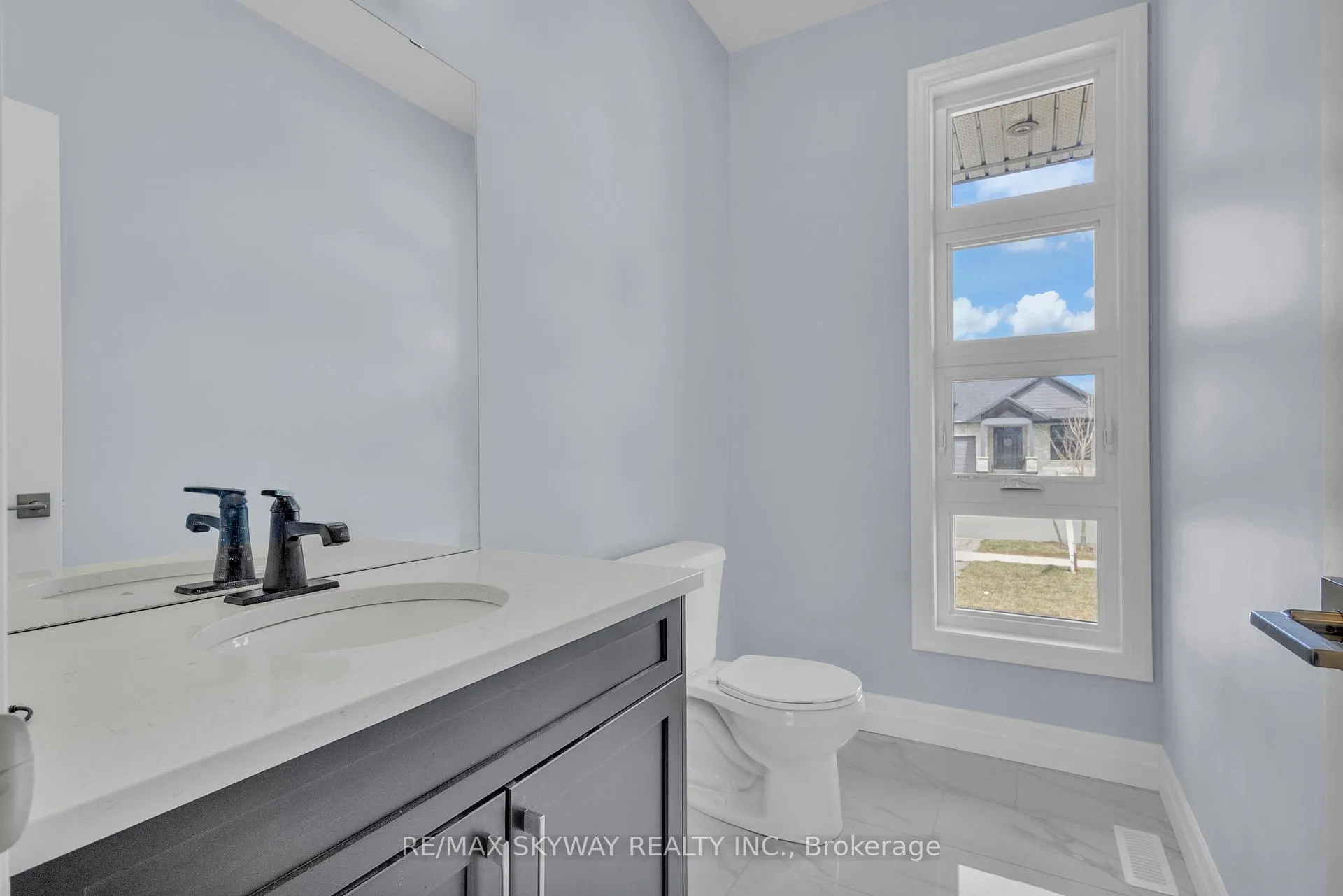 Photo 28 of 176 Foxborough Place, Thames Centre, Thorndale — HOMEH