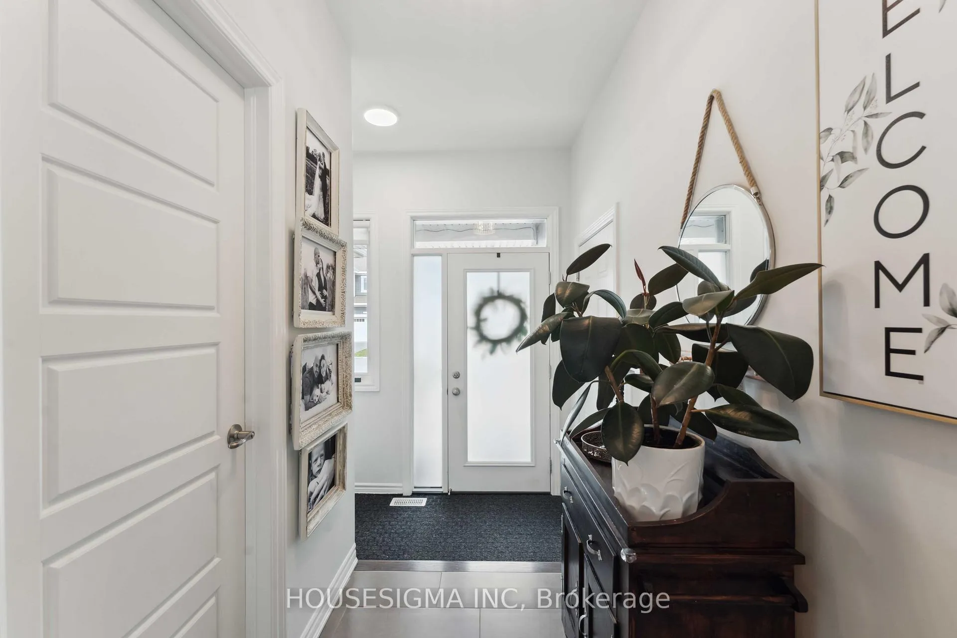 Photo 5 of 48 Bermondsey Way, Ottawa, Stittsville (North) — HOMEH
