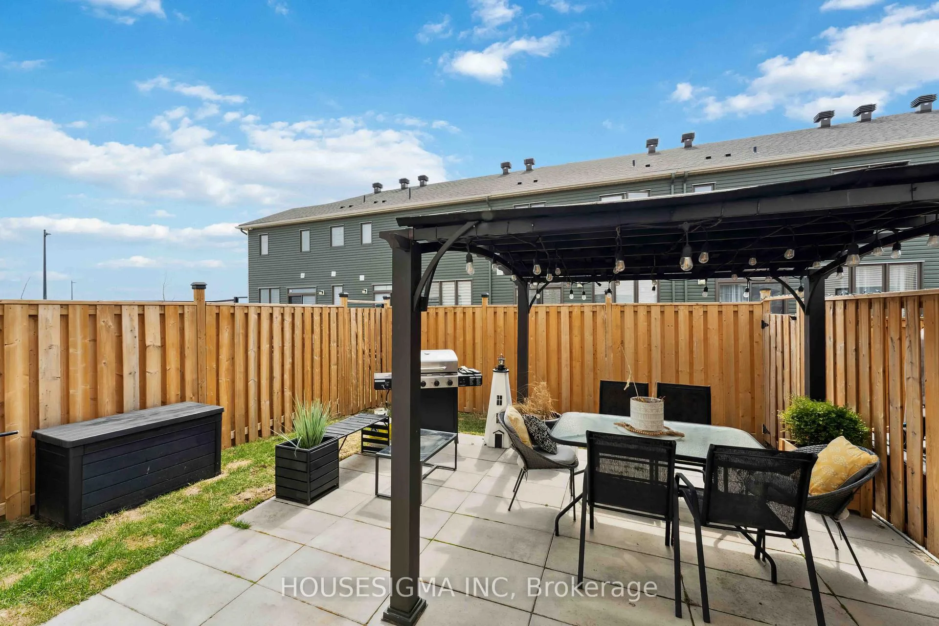 Photo 42 of 48 Bermondsey Way, Ottawa, Stittsville (North) — HOMEH