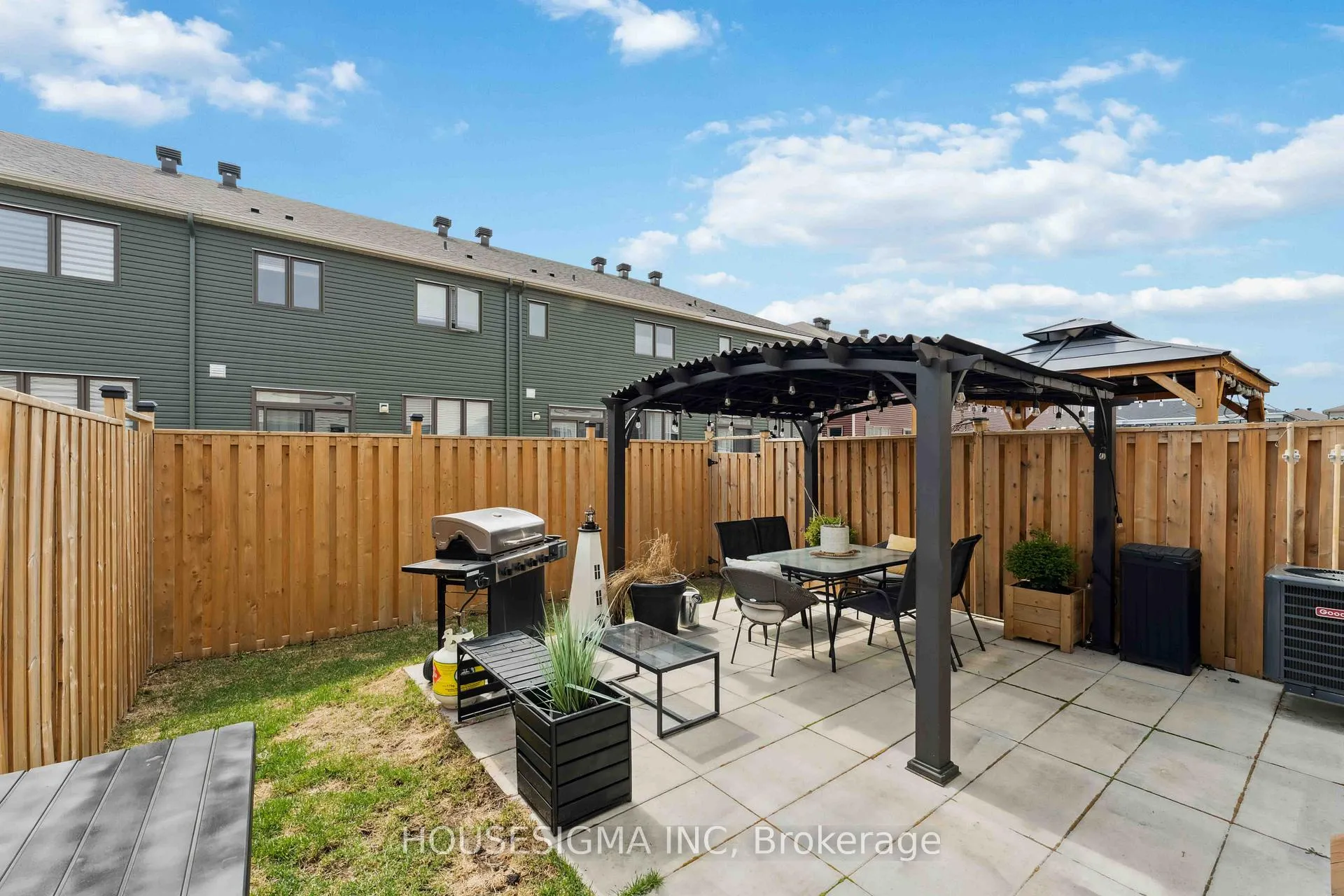 Photo 43 of 48 Bermondsey Way, Ottawa, Stittsville (North) — HOMEH
