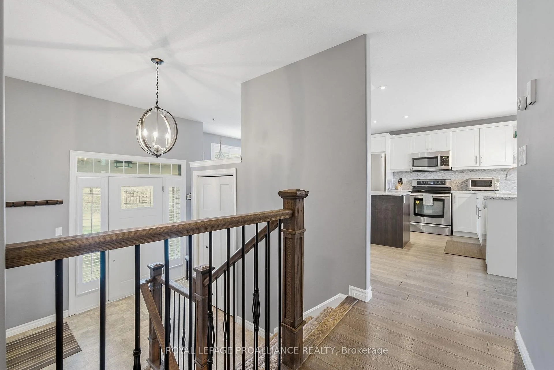 Photo 7 of 20 Butternut Court, Belleville, Belleville Ward — HOMEH