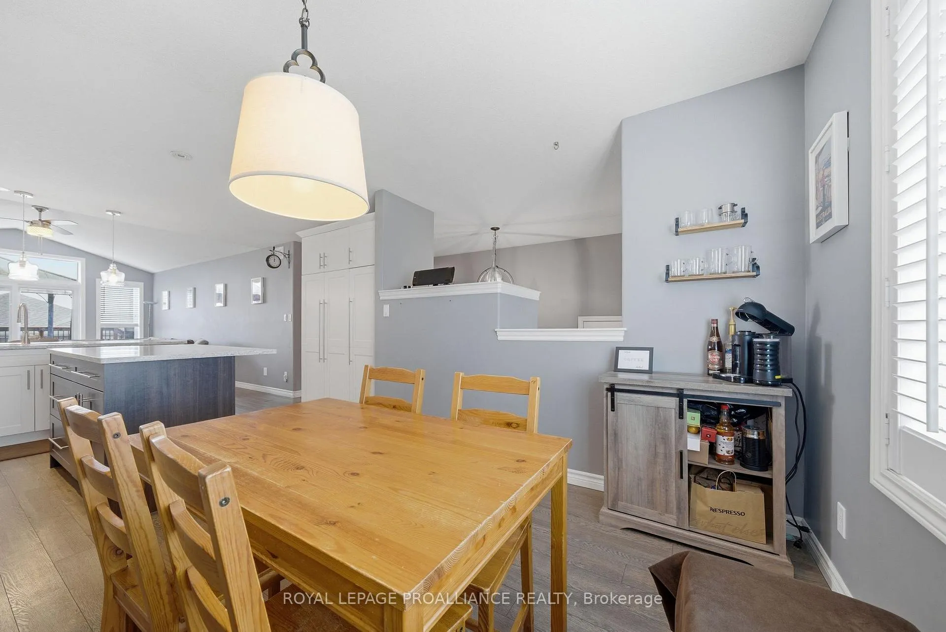 Photo 18 of 20 Butternut Court, Belleville, Belleville Ward — HOMEH