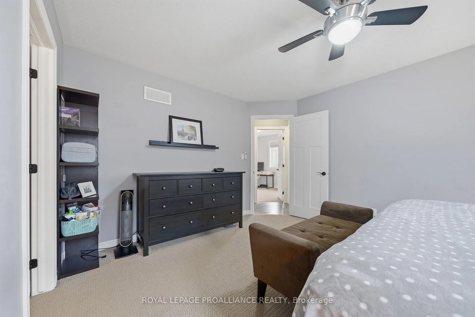 Photo 22 of 20 Butternut Court, Belleville, Belleville Ward — HOMEH