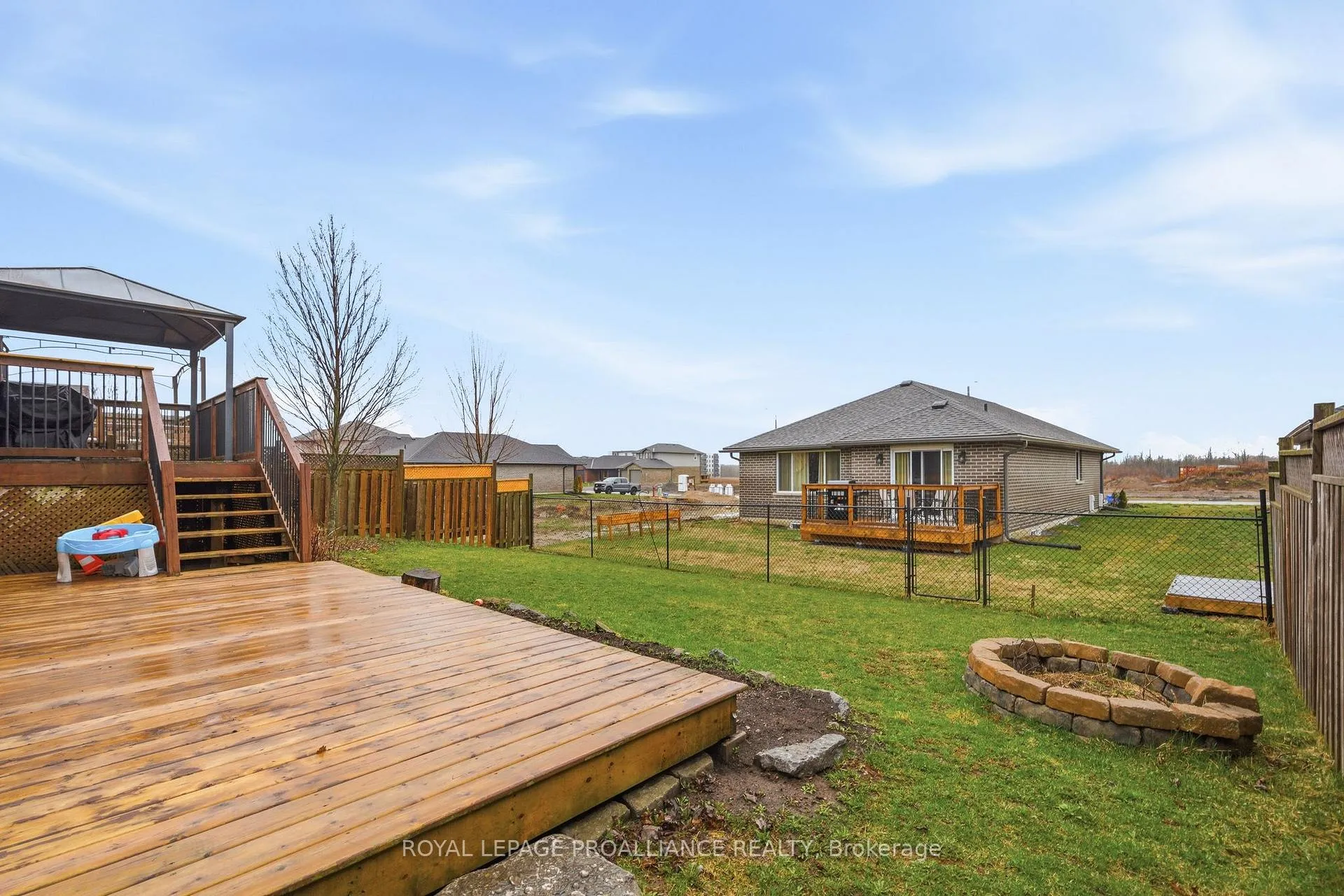 Photo 44 of 20 Butternut Court, Belleville, Belleville Ward — HOMEH