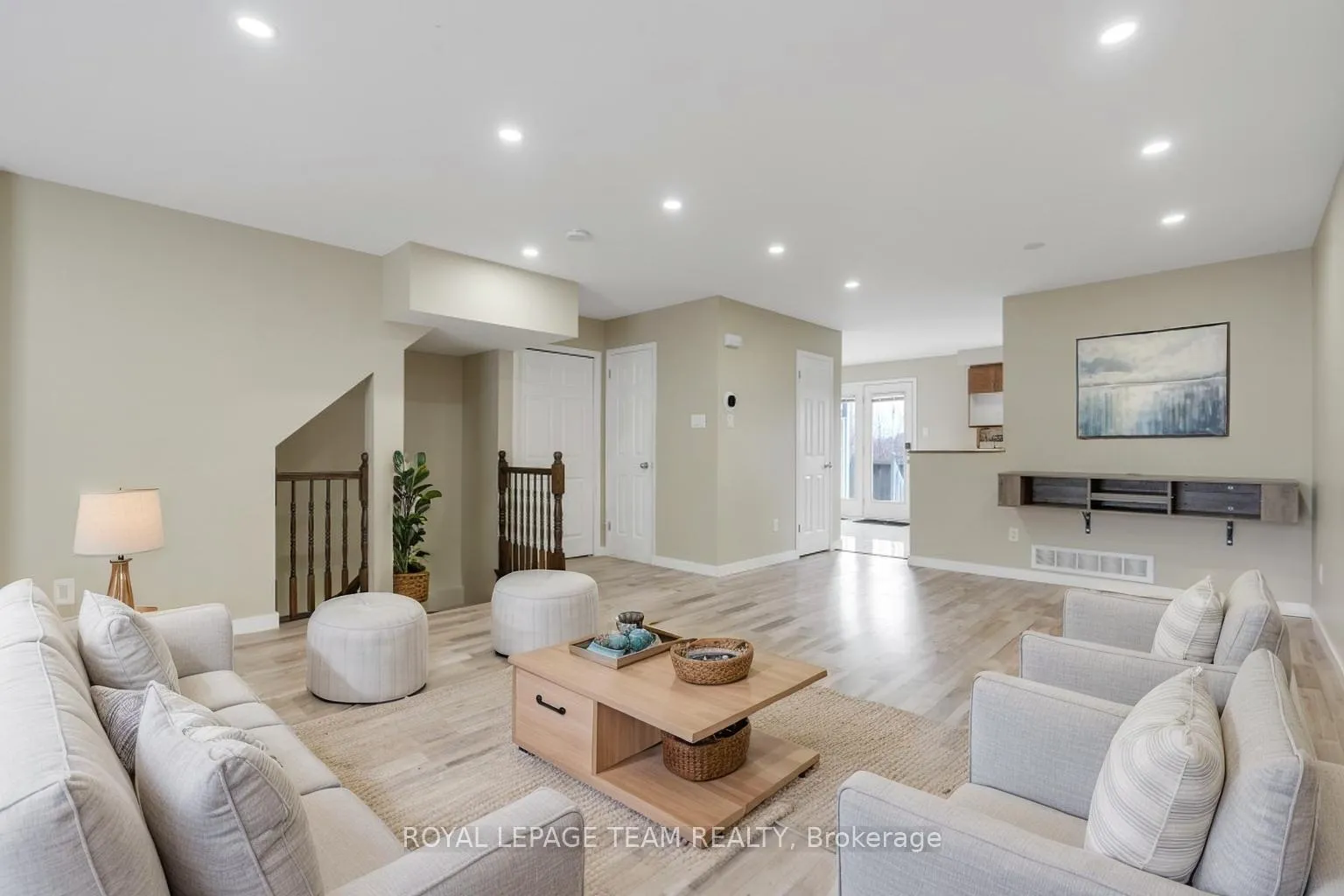 Photo 4 of Unit 136, 1512 Walkley Road, Ottawa, Heron Gate/Industrial Park — HOMEH