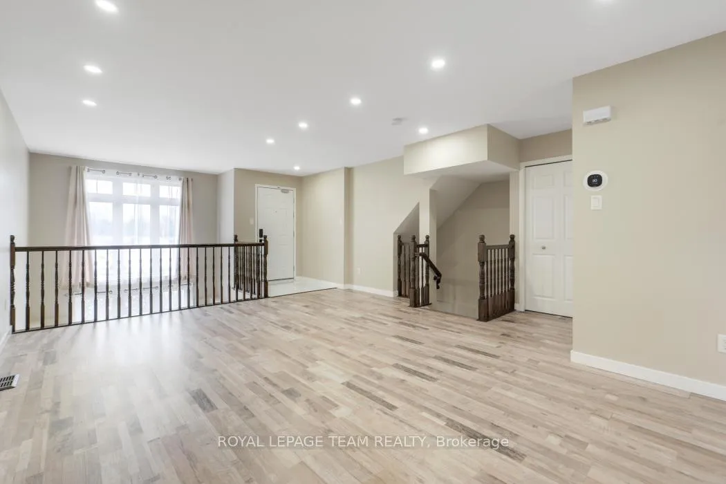 Photo 8 of Unit 136, 1512 Walkley Road, Ottawa, Heron Gate/Industrial Park — HOMEH