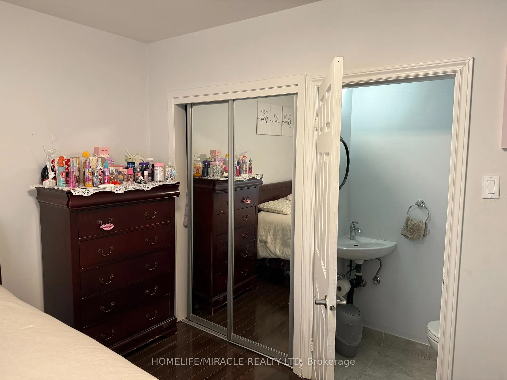 Photo 8 of 84 Shendale Drive, Etobicoke, Elms-Old Rexdale — HOMEH