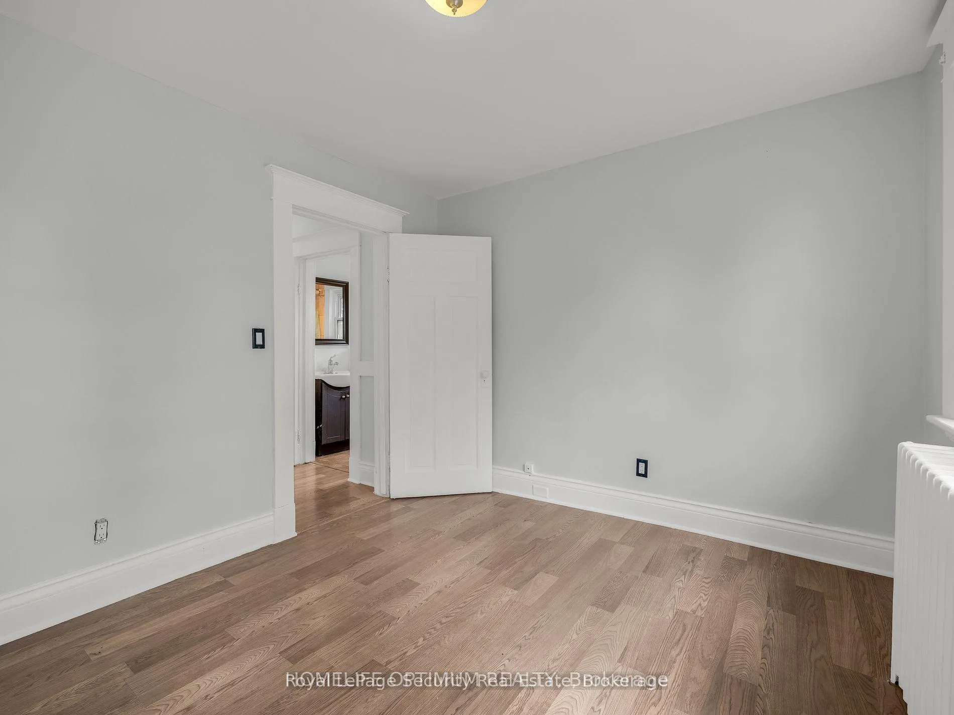Photo 20 of 35 Bayfield Avenue, Hamilton, Industrial Sector — HOMEH