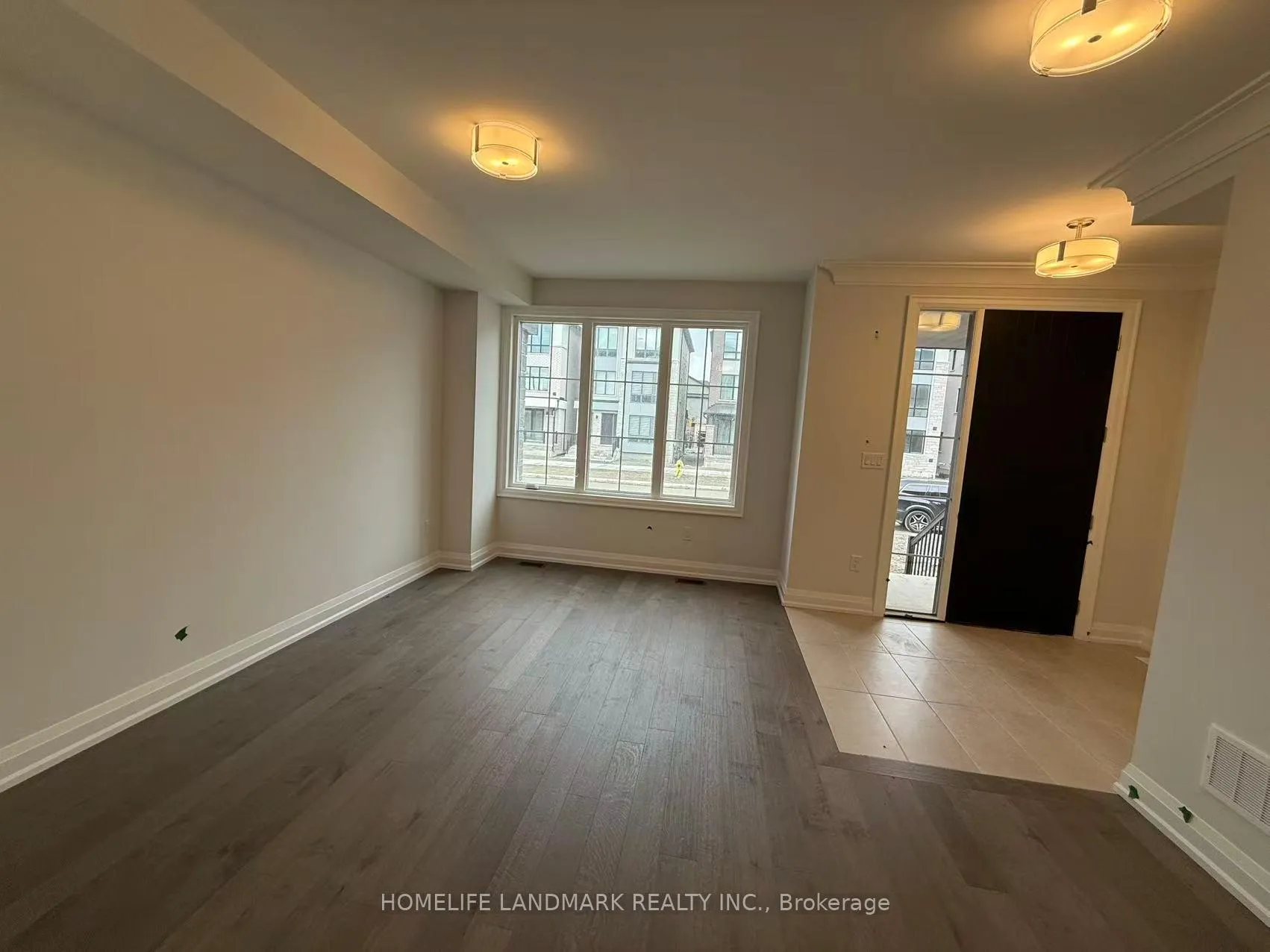 Photo 4 of 415 York Downs Boulevard, Markham, Cachet — HOMEH