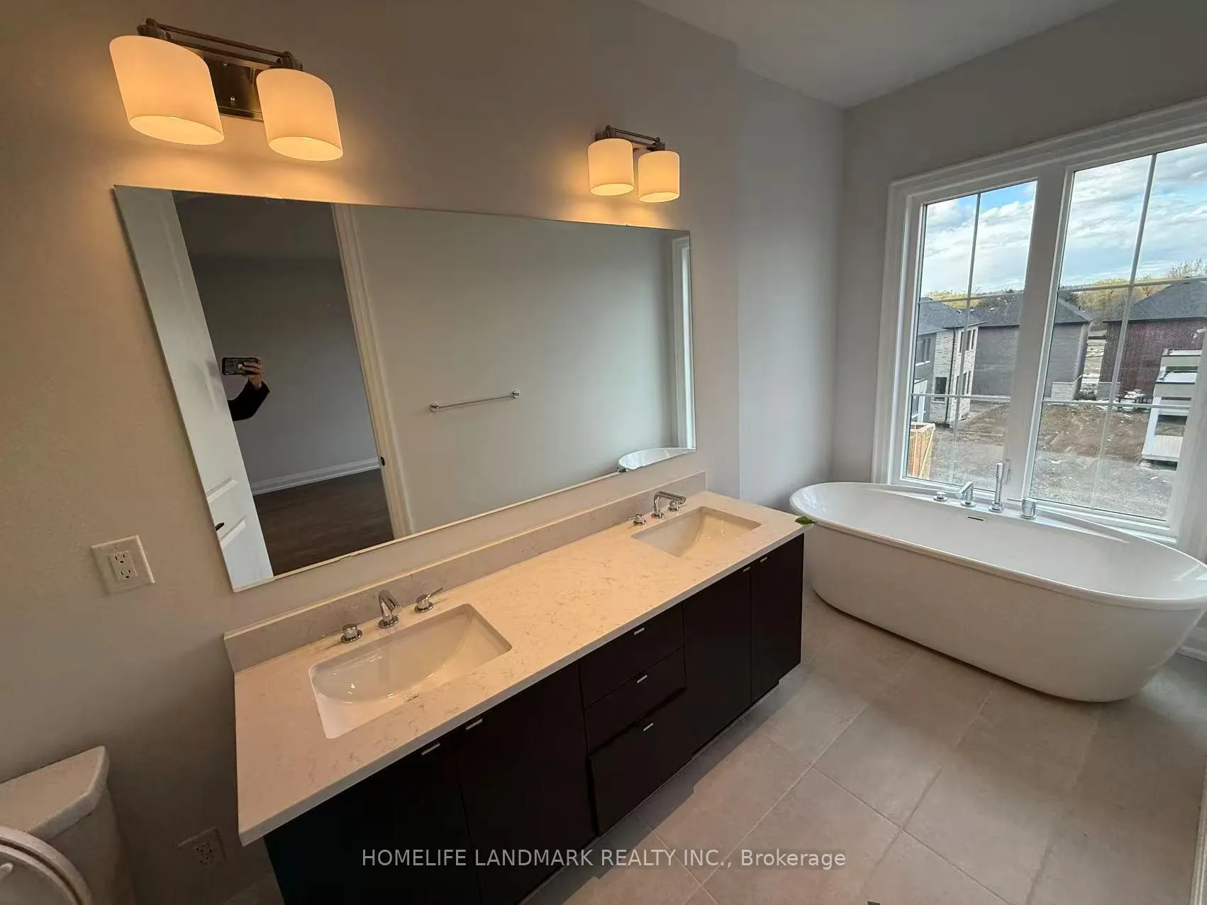 Photo 7 of 415 York Downs Boulevard, Markham, Cachet — HOMEH