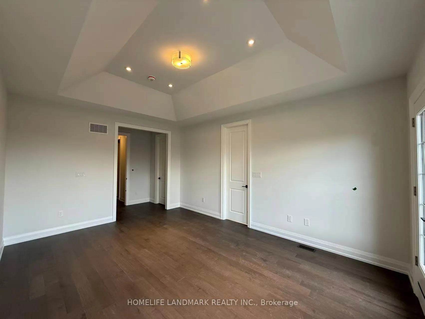 Photo 9 of 415 York Downs Boulevard, Markham, Cachet — HOMEH