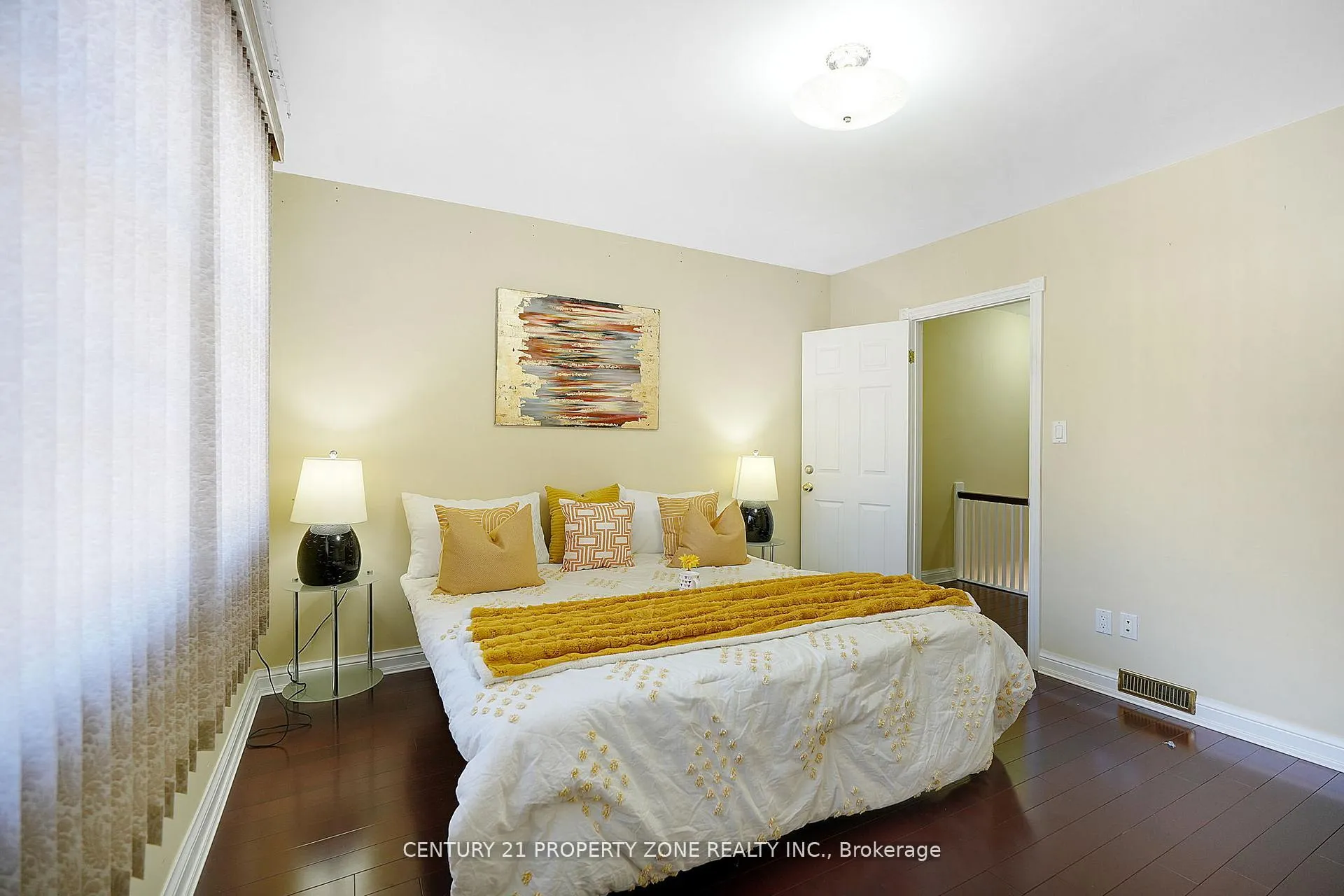 Photo 16 of 97 Sparkhall Avenue, Toronto, North Riverdale — HOMEH