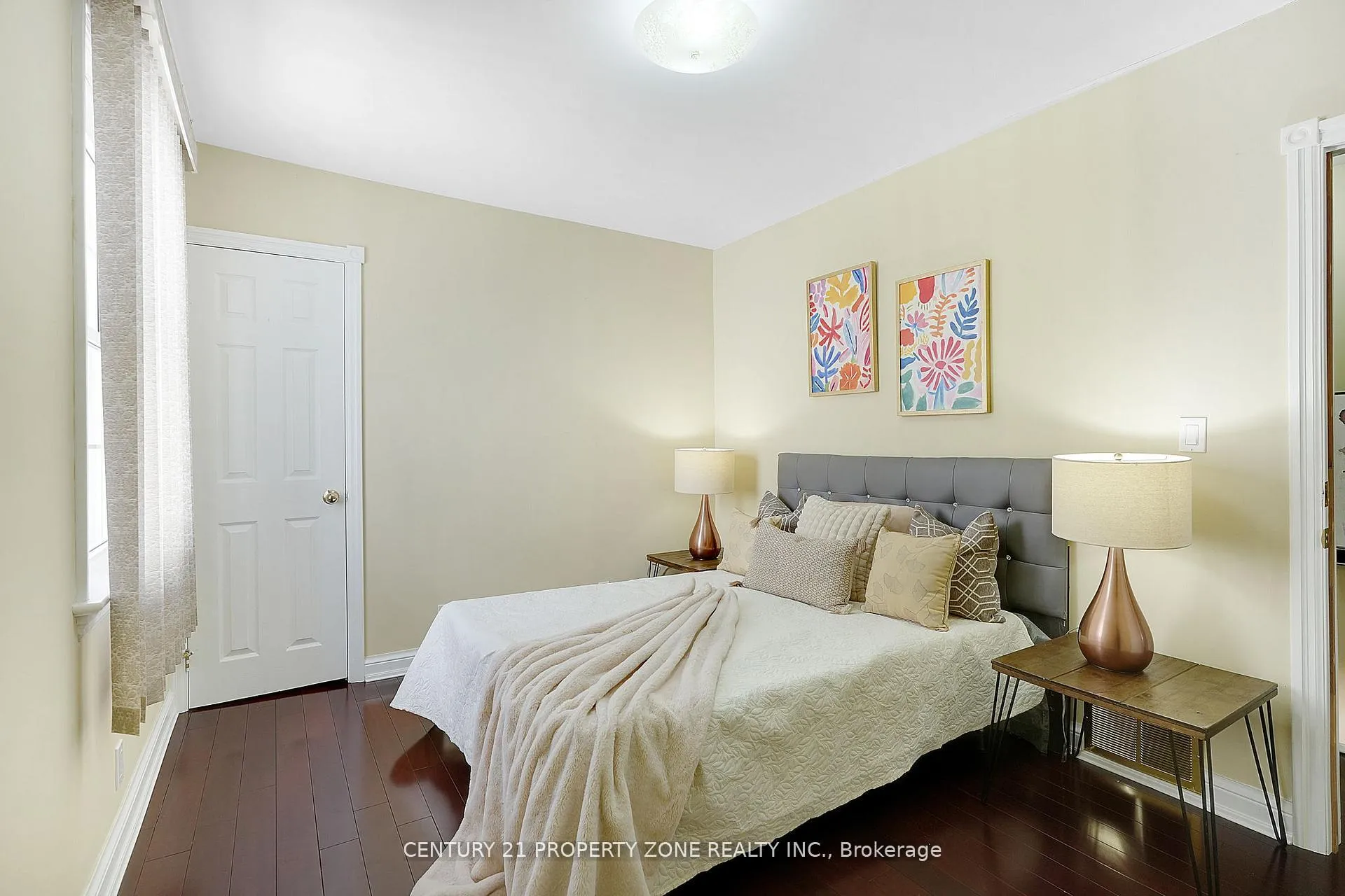 Photo 17 of 97 Sparkhall Avenue, Toronto, North Riverdale — HOMEH