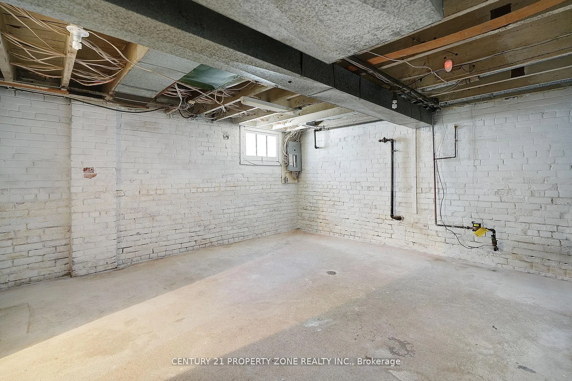 Photo 34 of 97 Sparkhall Avenue, Toronto, North Riverdale — HOMEH