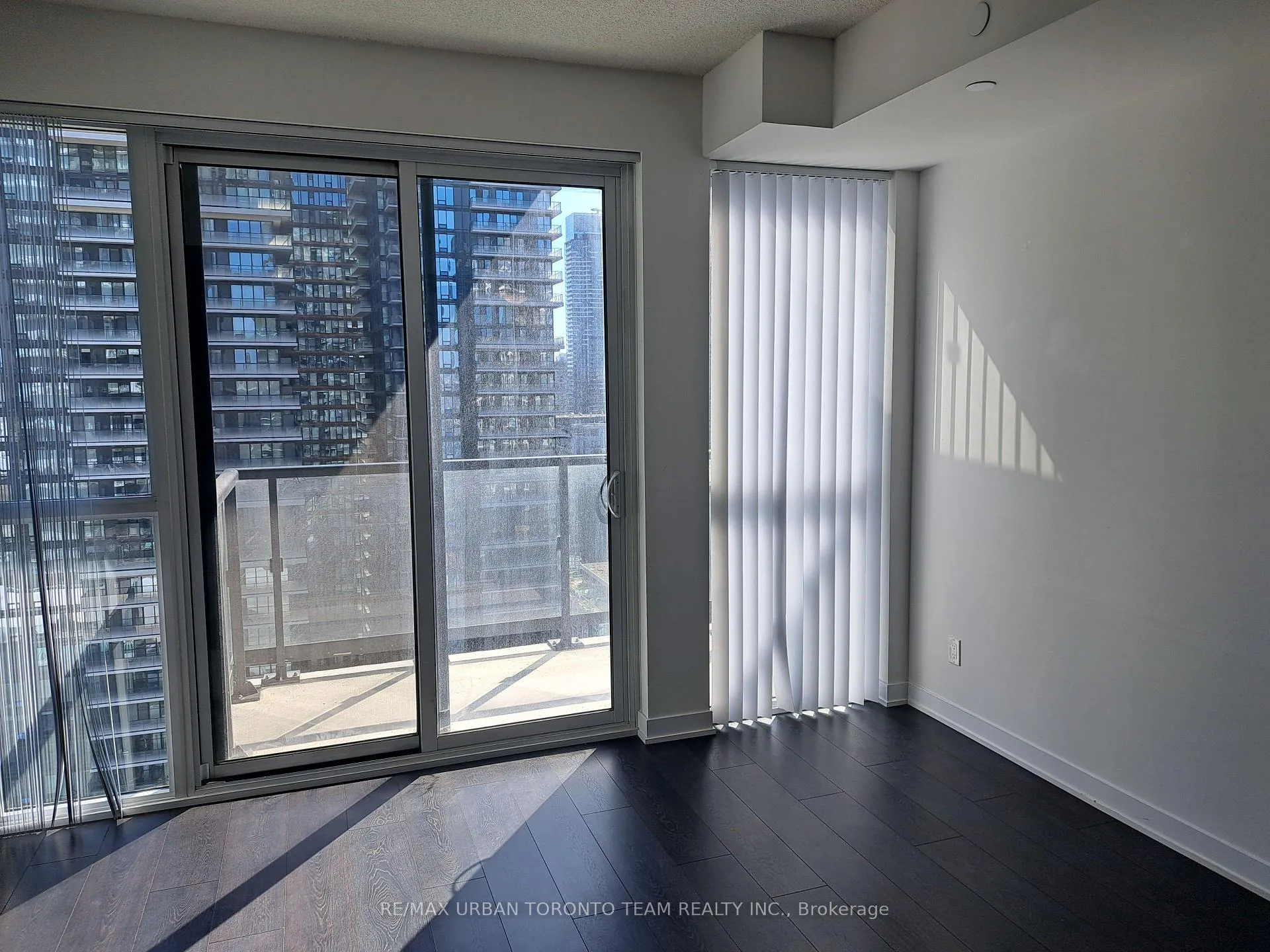 Photo 9 of Unit 3613, 87 Peter Street, Toronto, Waterfront Communities — HOMEH