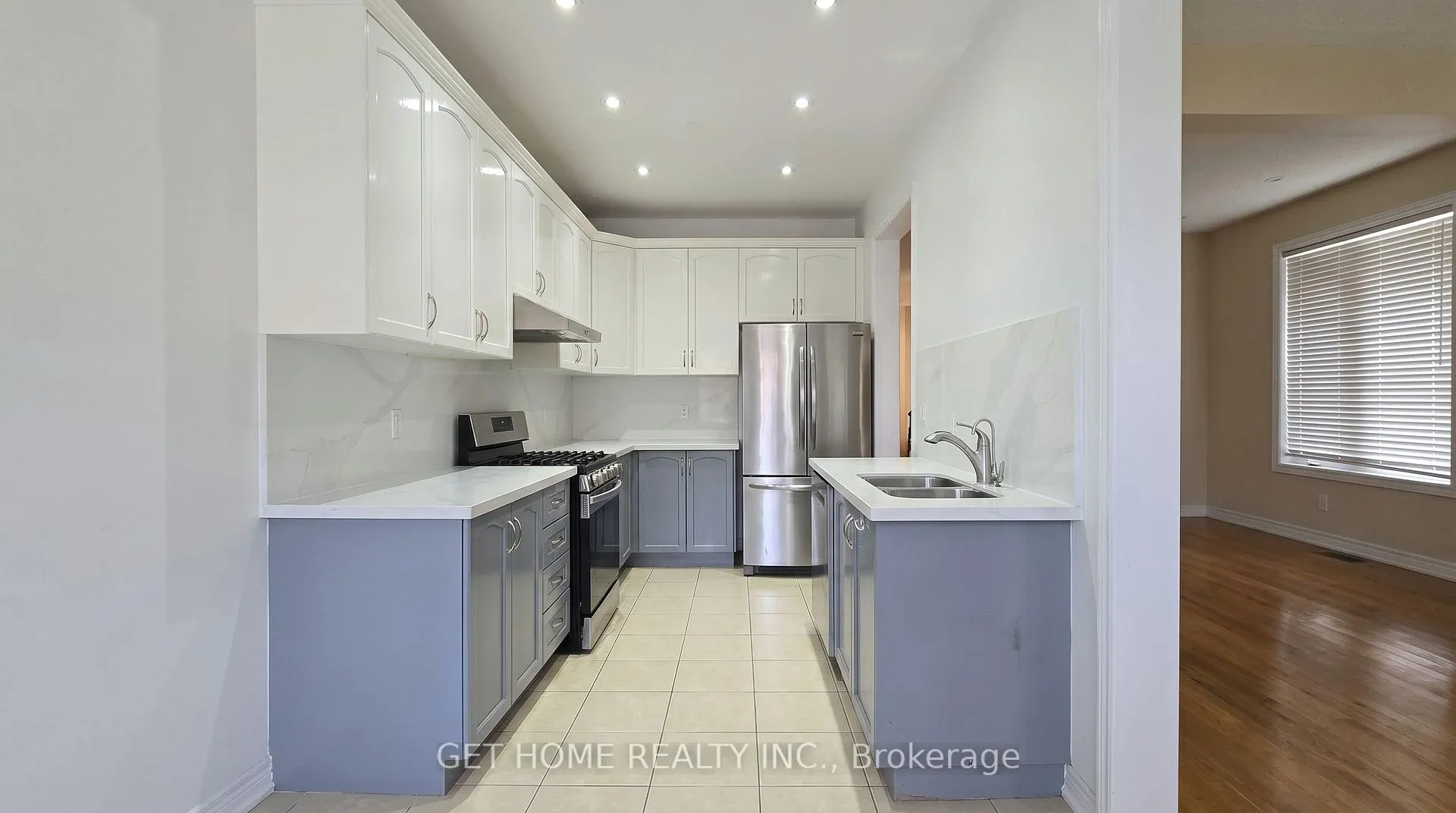 Photo 6 of 50 Speedwell Street, Brampton, Credit Valley — HOMEH