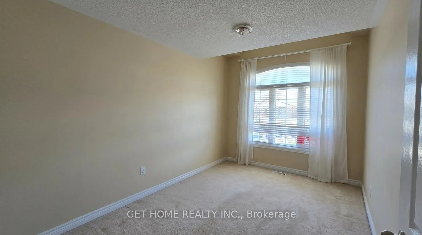 Photo 9 of 50 Speedwell Street, Brampton, Credit Valley — HOMEH