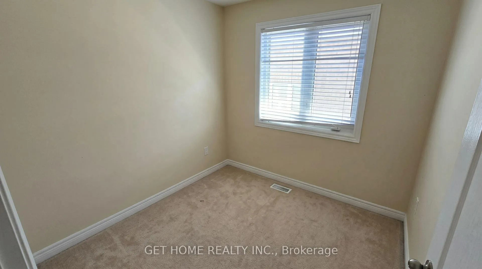 Photo 13 of 50 Speedwell Street, Brampton, Credit Valley — HOMEH