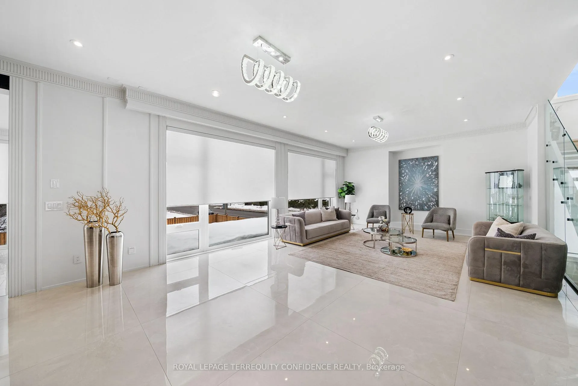 Photo 12 of 85 Crestwood Road, Vaughan, Crestwood-Springfarm-Yorkhill — HOMEH