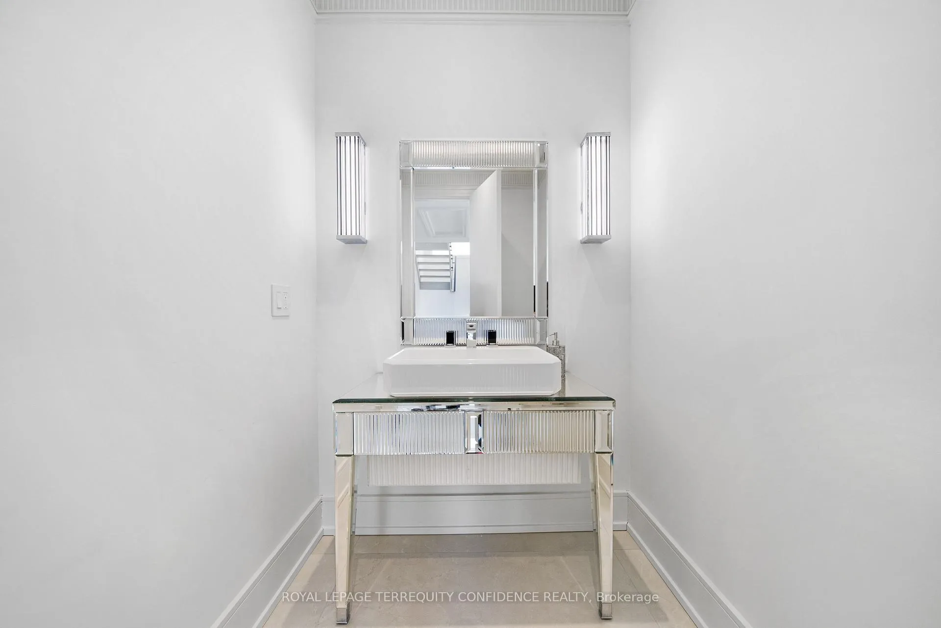 Photo 28 of 85 Crestwood Road, Vaughan, Crestwood-Springfarm-Yorkhill — HOMEH