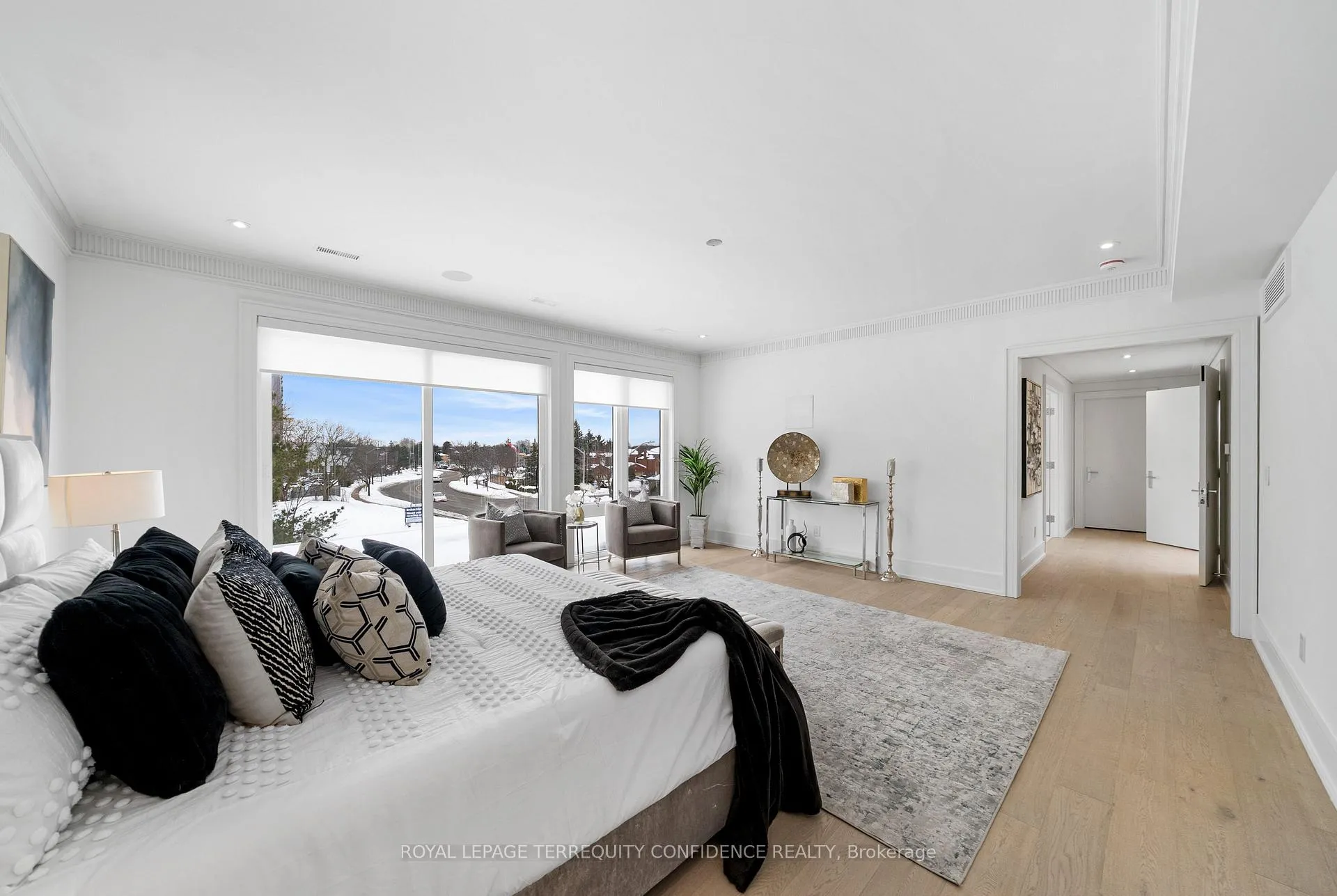 Photo 32 of 85 Crestwood Road, Vaughan, Crestwood-Springfarm-Yorkhill — HOMEH