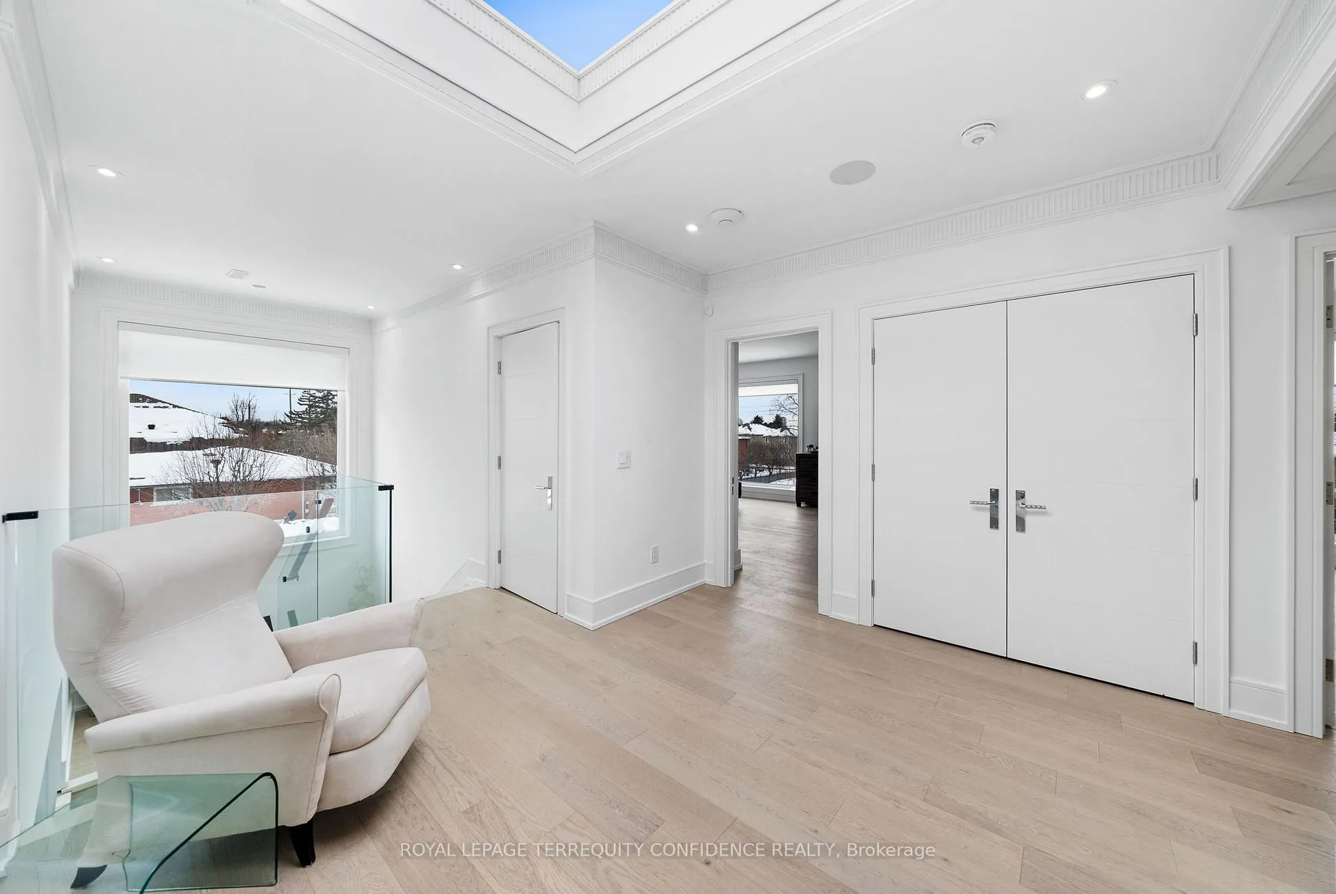 Photo 44 of 85 Crestwood Road, Vaughan, Crestwood-Springfarm-Yorkhill — HOMEH