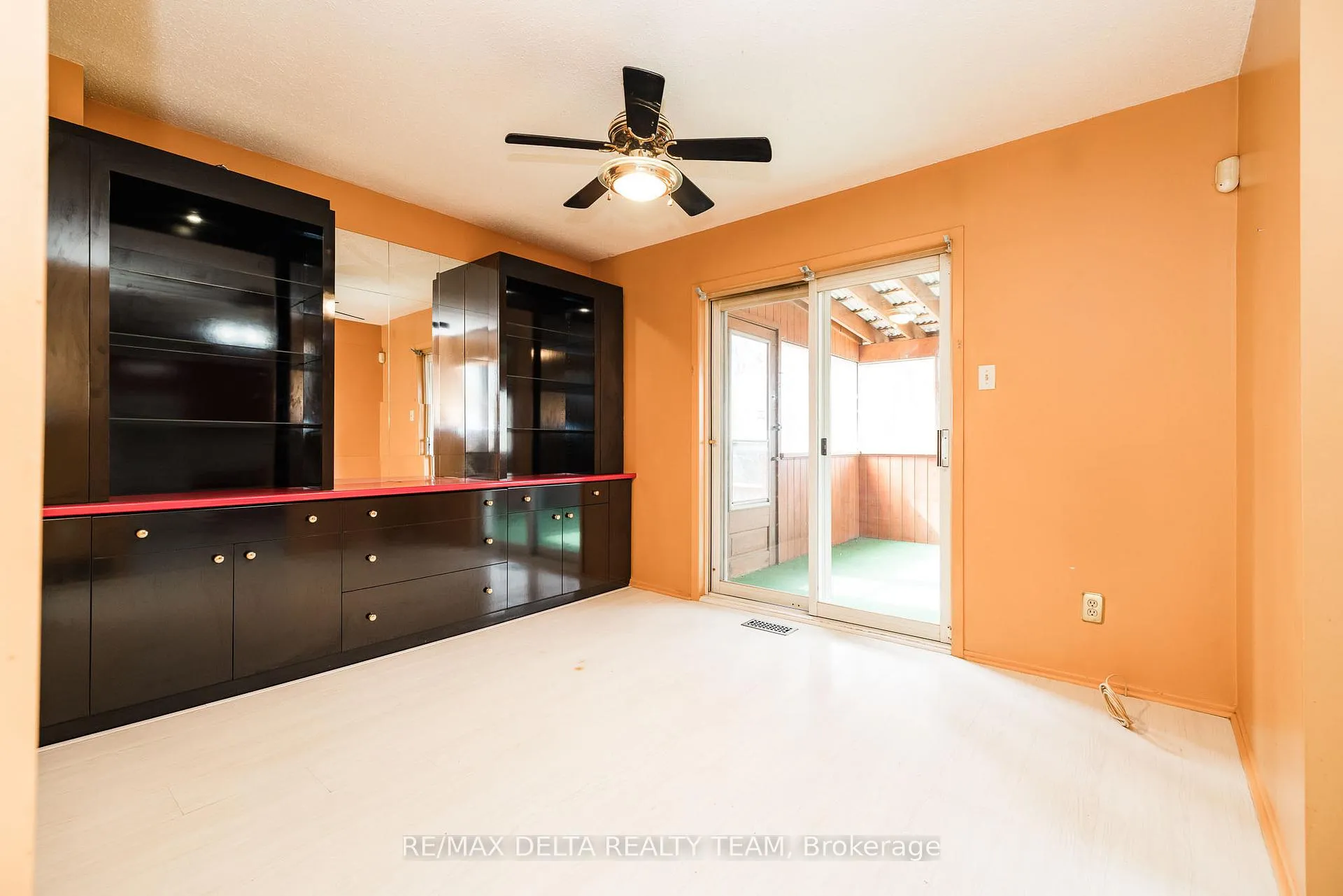 Photo 7 of 796 Vinette Crescent, Ottawa, Chatelaine Village — HOMEH