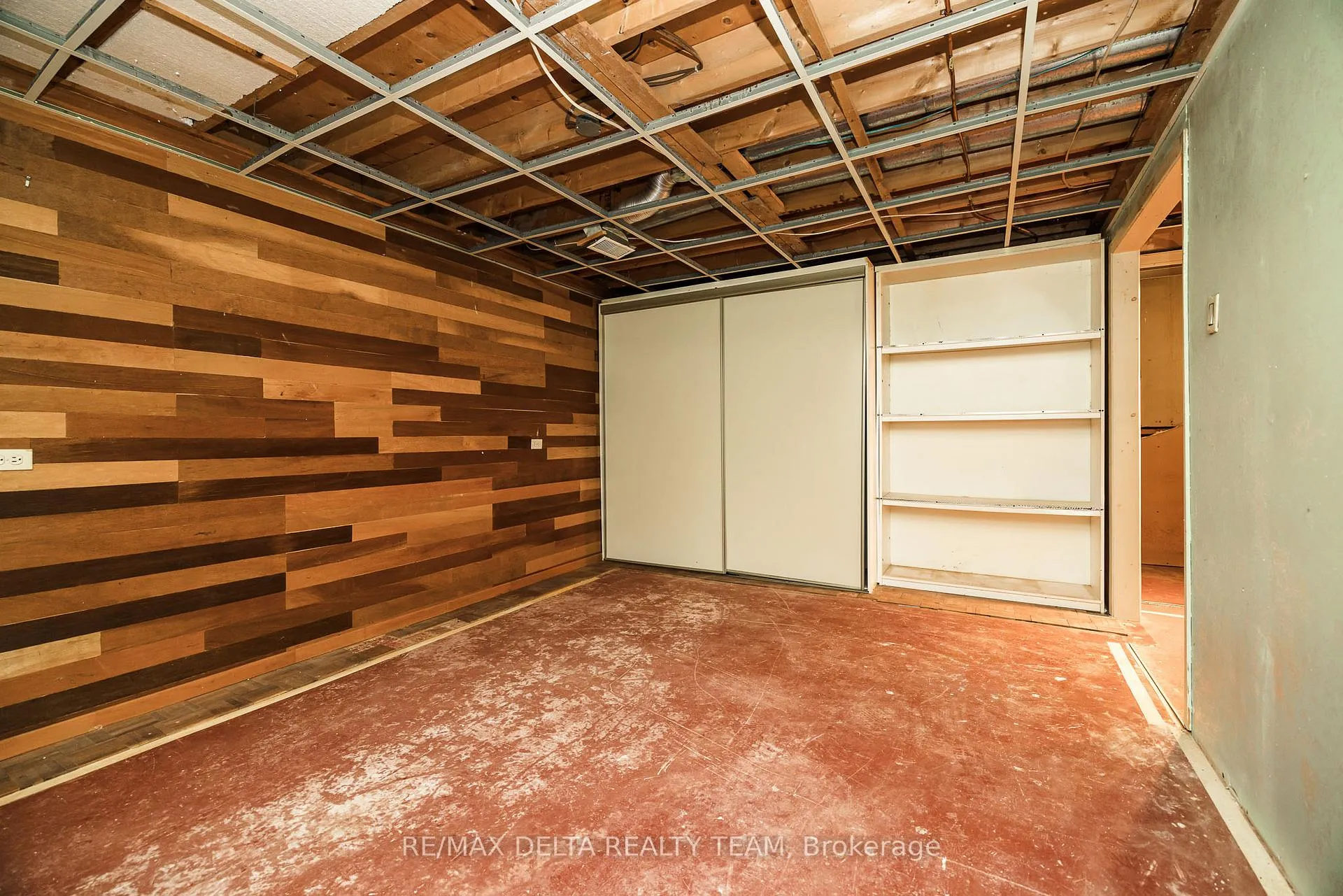 Photo 15 of 796 Vinette Crescent, Ottawa, Chatelaine Village — HOMEH
