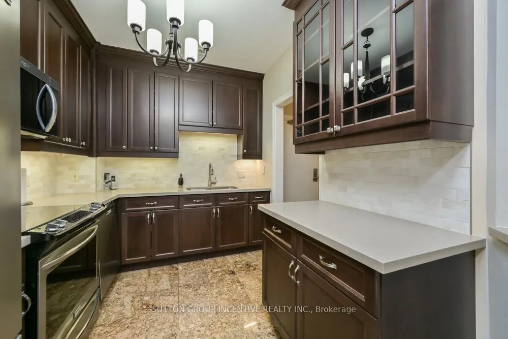Photo 7 of Unit 502, 4 Briar Hill Heights, New Tecumseth, Rural New Tecumseth — HOMEH