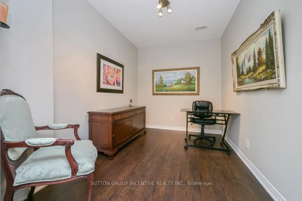 Photo 15 of Unit 502, 4 Briar Hill Heights, New Tecumseth, Rural New Tecumseth — HOMEH
