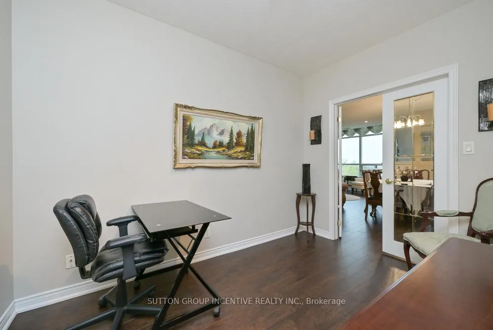 Photo 16 of Unit 502, 4 Briar Hill Heights, New Tecumseth, Rural New Tecumseth — HOMEH