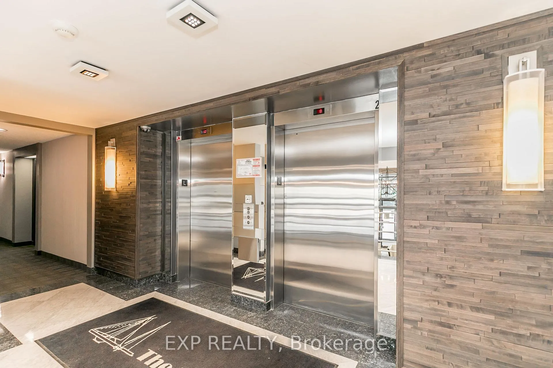 Photo 4 of Unit 906, 75 Ellen Street, Barrie, City Centre — HOMEH