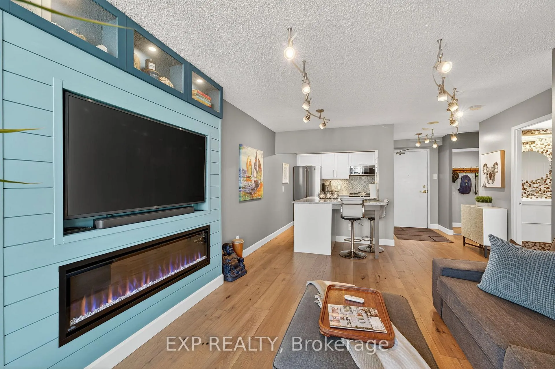 Photo 17 of Unit 906, 75 Ellen Street, Barrie, City Centre — HOMEH