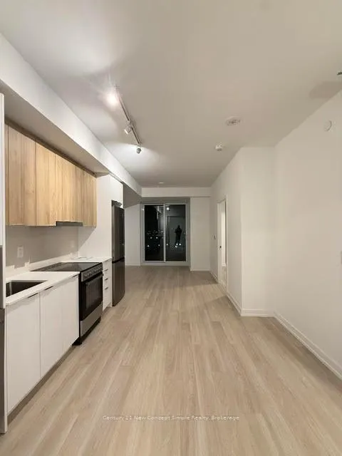 Photo 5 of Unit 1002, 9751 Markham Road, Markham, Greensborough — HOMEH