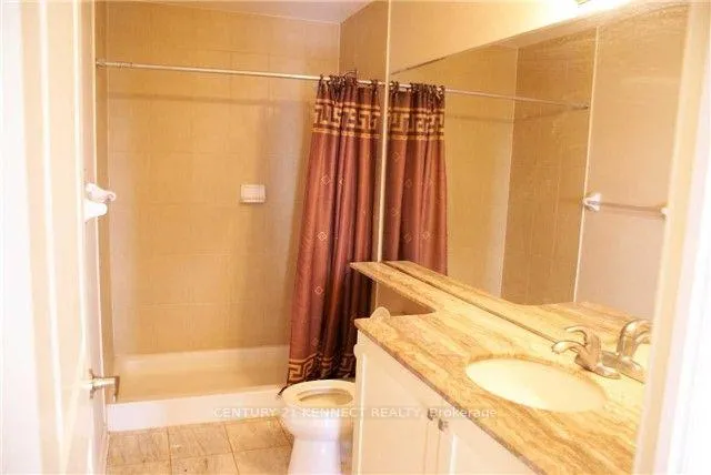 Photo 7 of Unit 911, 9235 Jane Street, Vaughan, Maple — HOMEH
