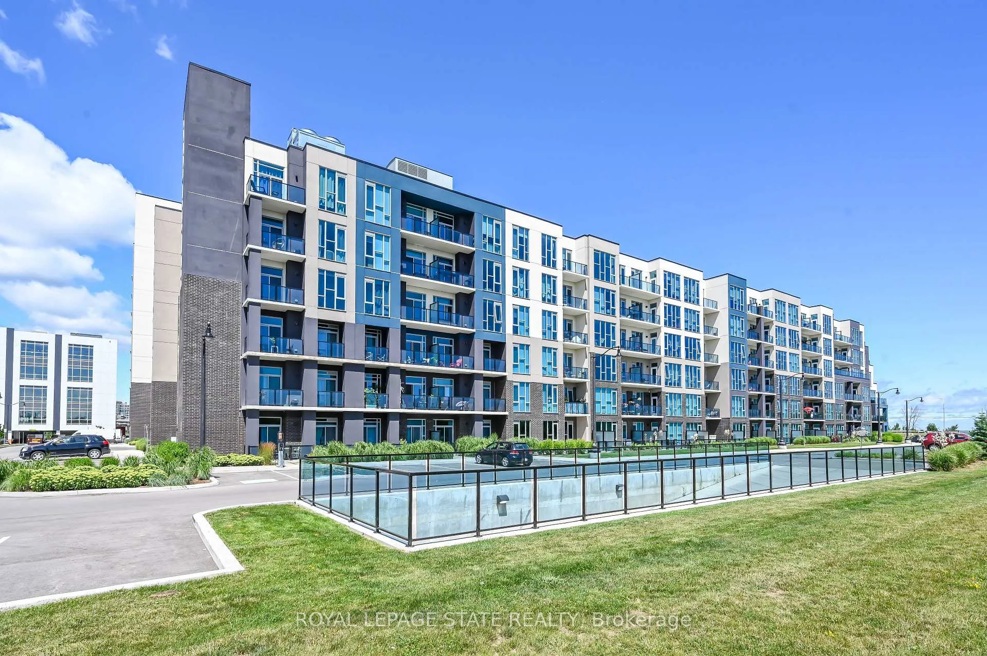 Photo 1 of Unit 231, 16 Concord Place, Grimsby, Grimsby Beach — HOMEH