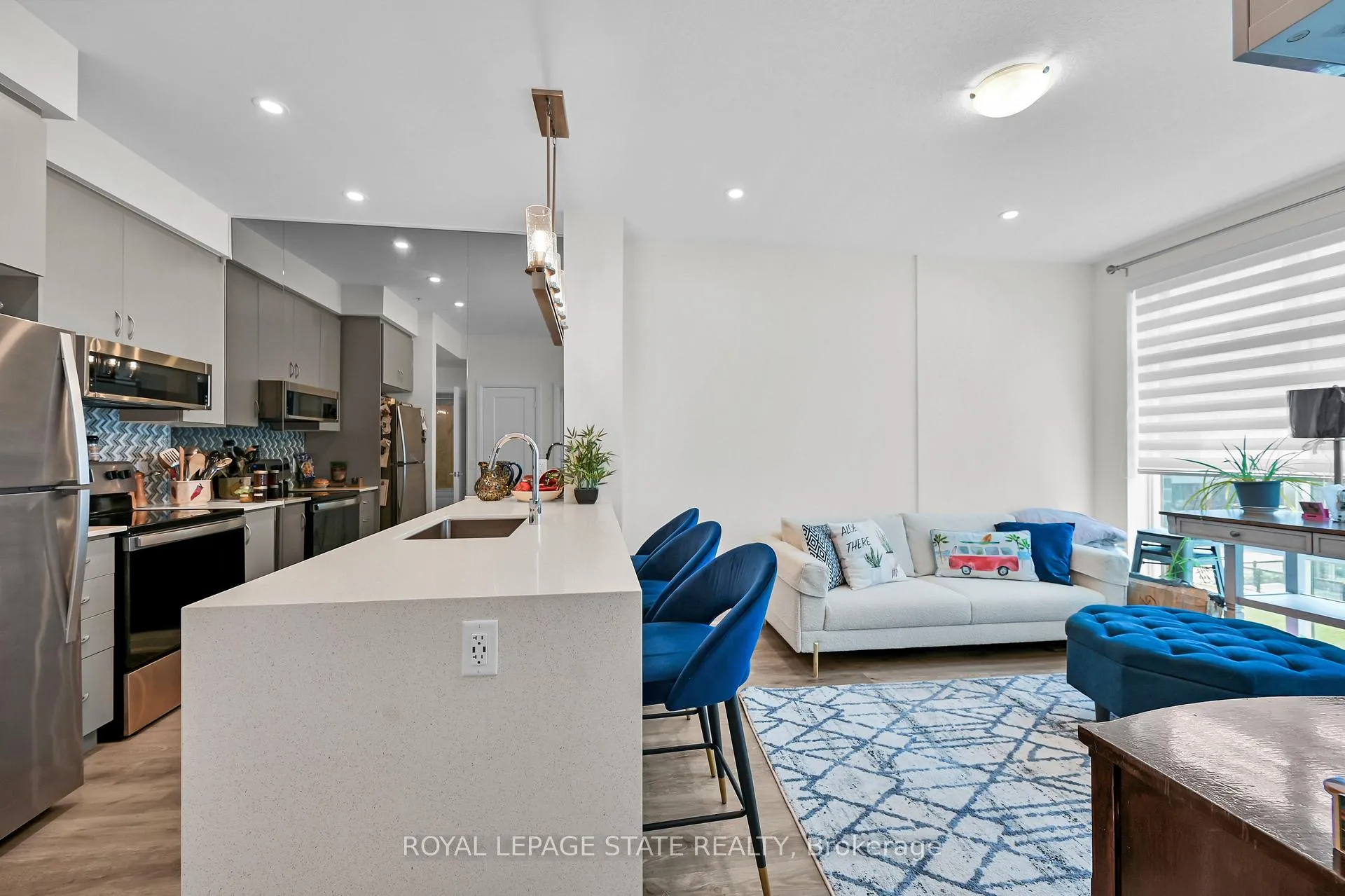 Photo 10 of Unit 231, 16 Concord Place, Grimsby, Grimsby Beach — HOMEH
