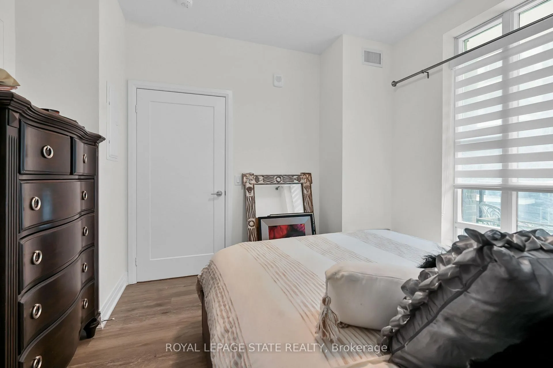 Photo 22 of Unit 231, 16 Concord Place, Grimsby, Grimsby Beach — HOMEH