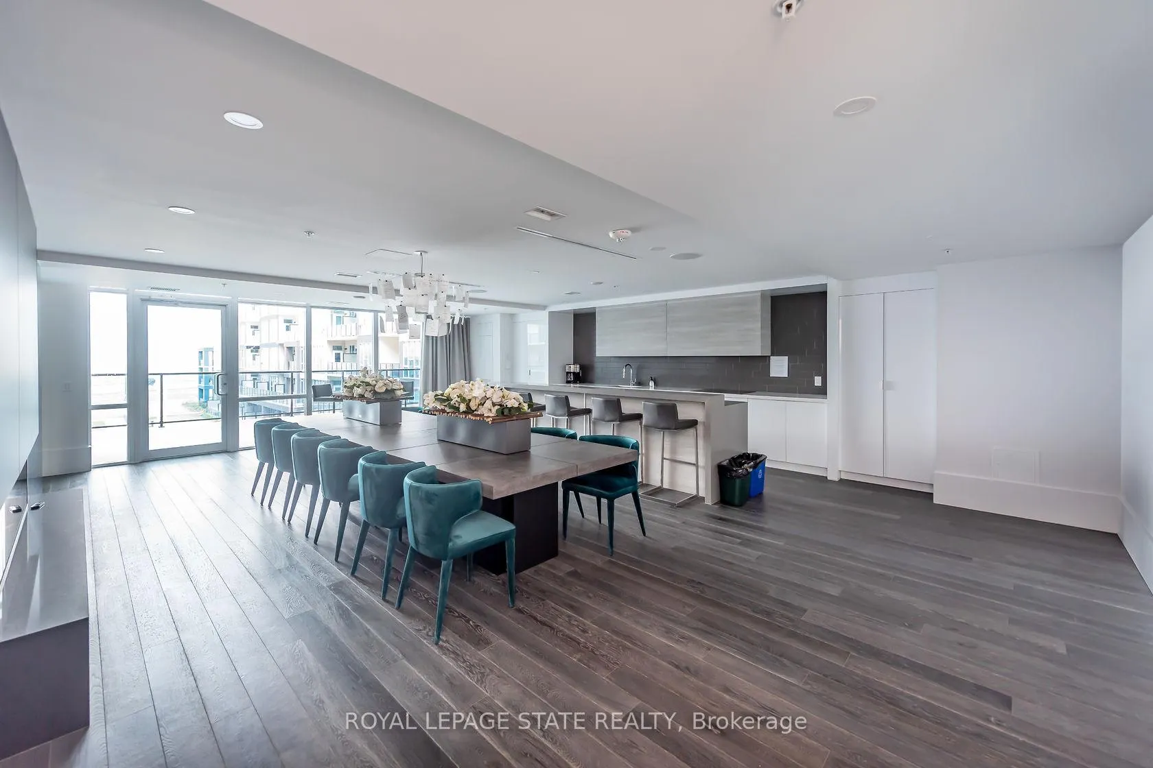Photo 32 of Unit 231, 16 Concord Place, Grimsby, Grimsby Beach — HOMEH