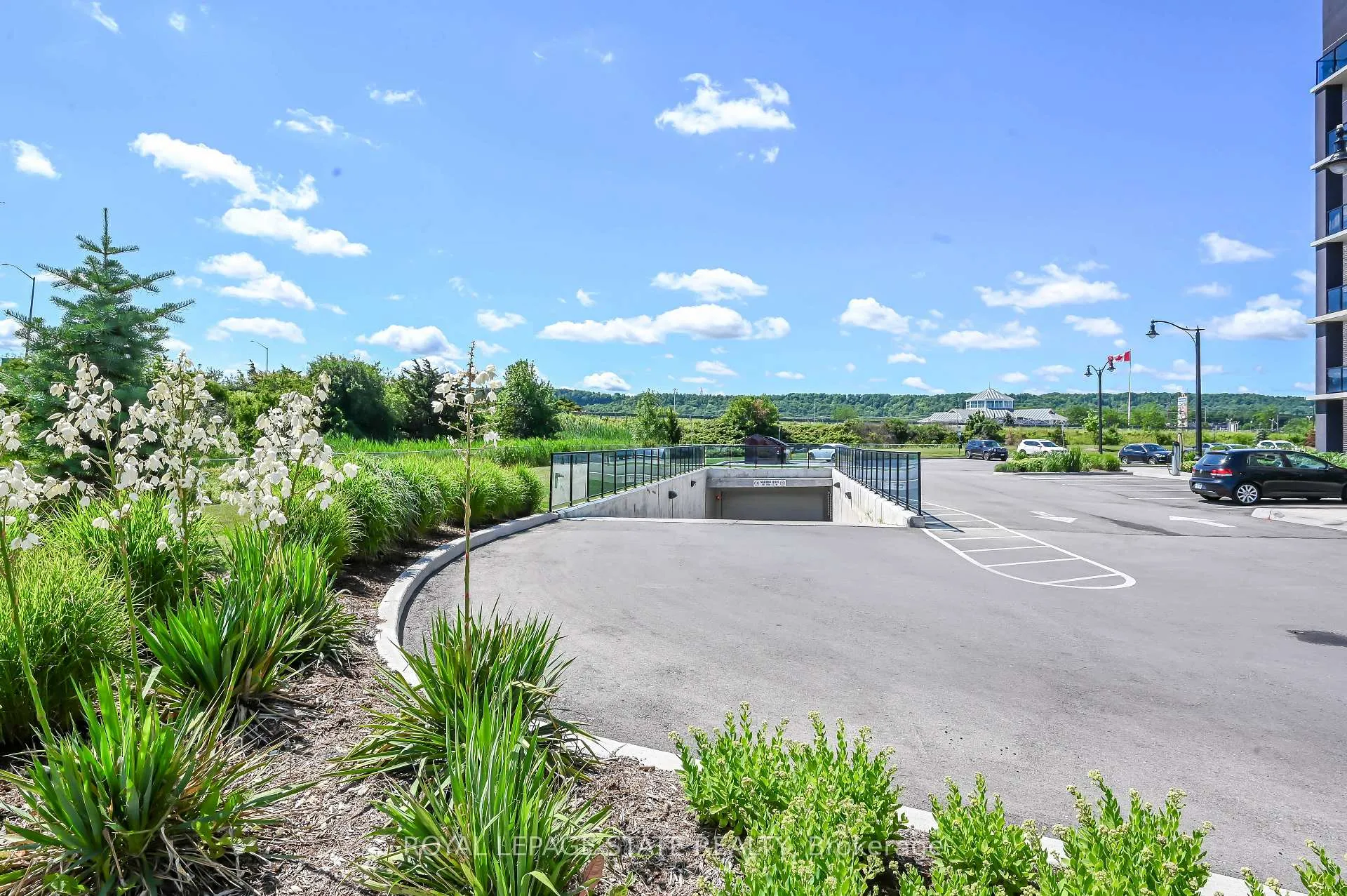 Photo 46 of Unit 231, 16 Concord Place, Grimsby, Grimsby Beach — HOMEH