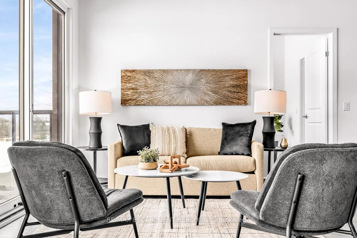 Photo 14 of Unit 407, 7549A Kalar Road, Niagara Falls, Brown — HOMEH