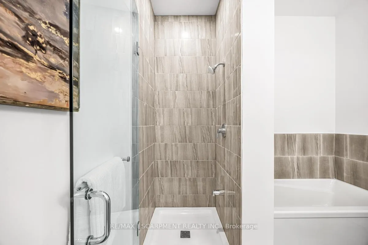 Photo 20 of Unit 407, 7549A Kalar Road, Niagara Falls, Brown — HOMEH