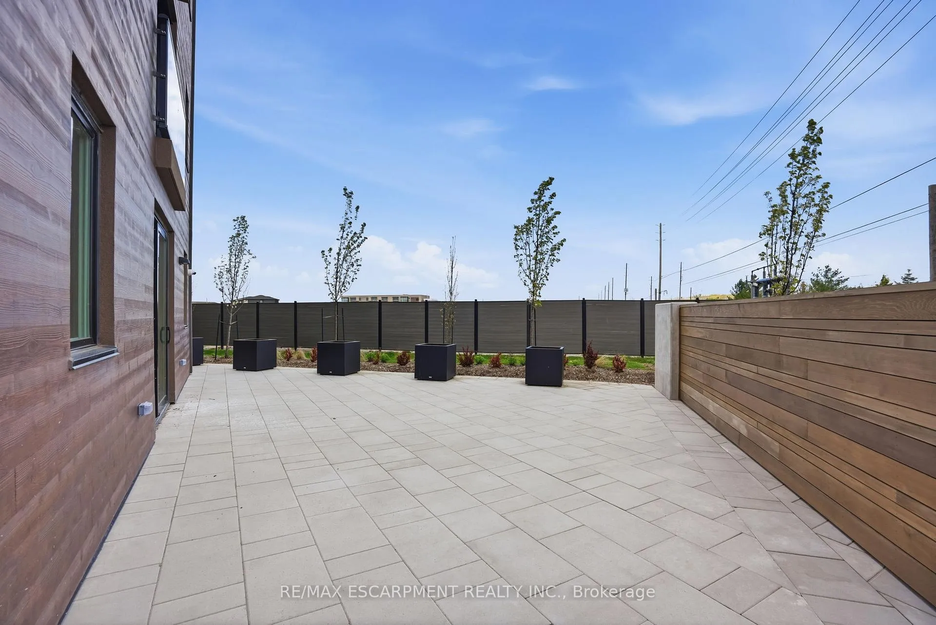 Photo 35 of Unit 407, 7549A Kalar Road, Niagara Falls, Brown — HOMEH